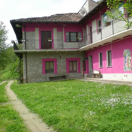 Vakantieboerderij Borgo Robinie Bosia