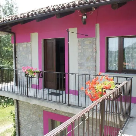 Borgo Robinie Vakantieboerderij