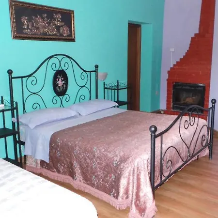 Borgo Robinie Bosia