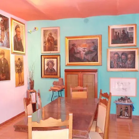 Vakantieboerderij Borgo Robinie